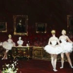 Ballet Dancers thumbnail