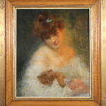 Buste de jeune femme avec un chat thumbnail